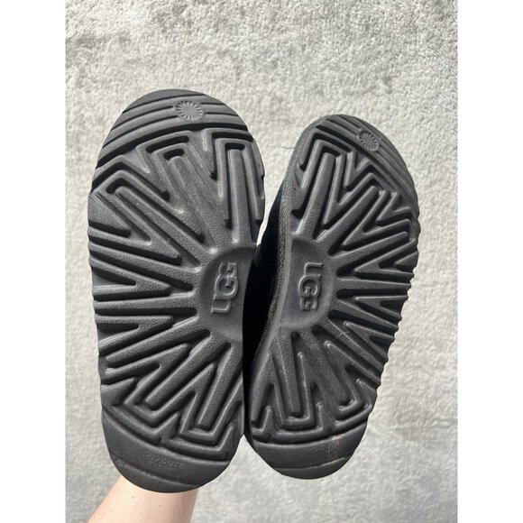 Kids UGG Neumel II Ankle Boots - Black Suede, Size 1 US [1017320K] Snow Winter - Picture 8 of 9